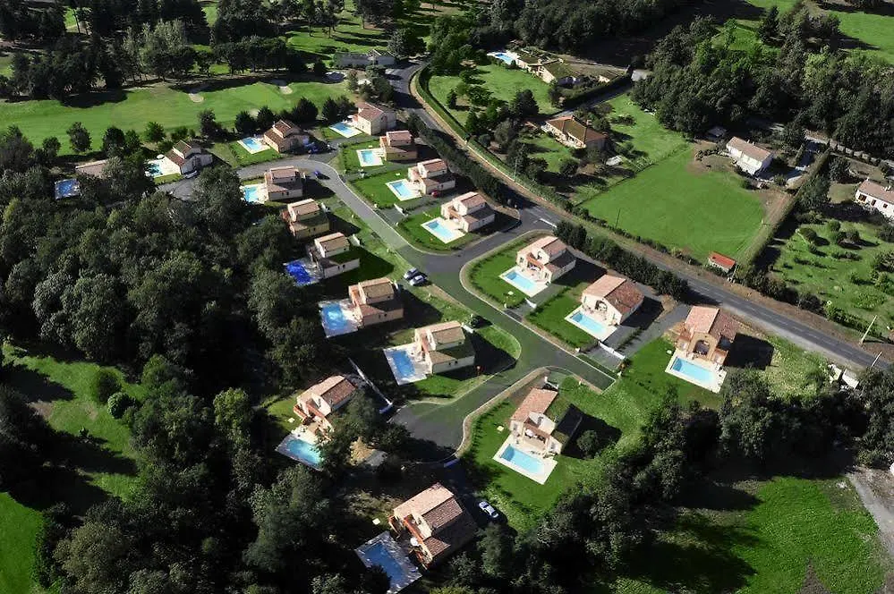 Lagrange Vacances - Royal Green Pont-de-Larn 0*,  France
